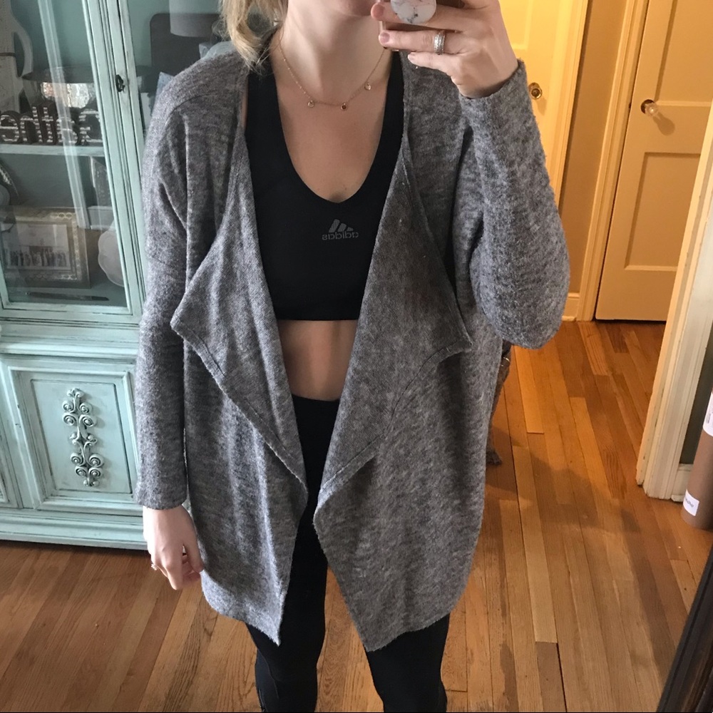PIKO size M gray cardigan